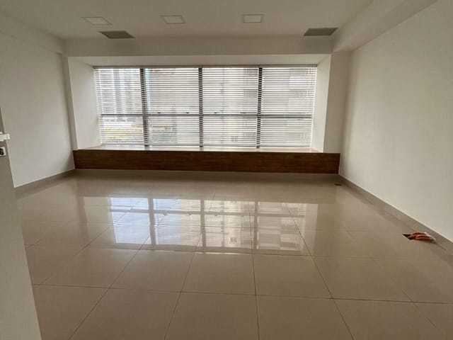 Foto do Sala - GENÉVE - R$ 3.200.000 - Sala à venda, 6 Salas, 5 Banheiros, 316m², 6 Vagas, Gleba Palhano, Londrina, PR. | Human Imóveis