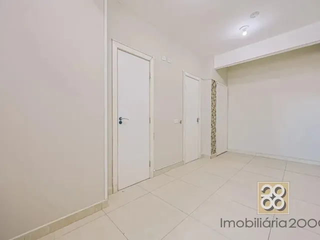 Sala à venda, no bairro Centro em Curitiba