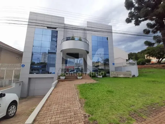 Sala com 700m², para alugar, no bairro Santa Maria em Chapecó