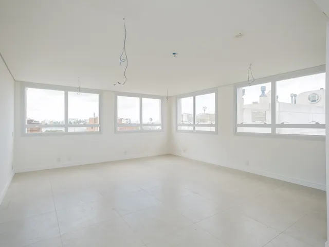 Sala com 54m², à venda ou para alugar, no bairro Centro em Pelotas