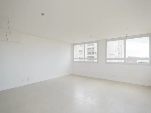 Sala com 54m², à venda ou para alugar, no bairro Centro em Pelotas
