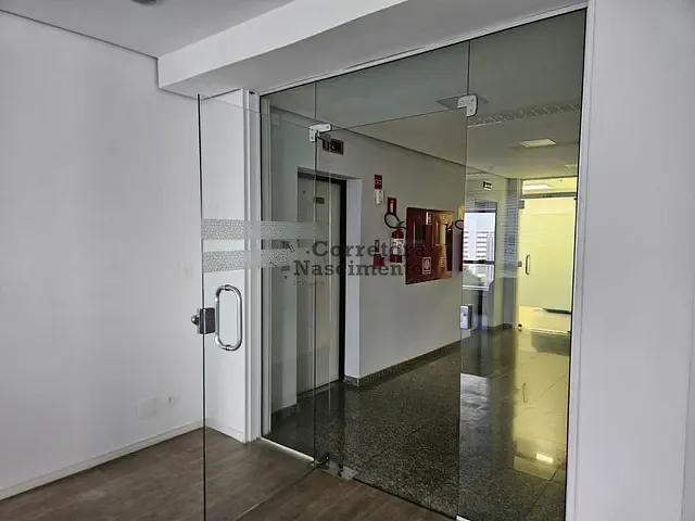 Sala com 193m², para alugar, no bairro Centro em São José dos Campos