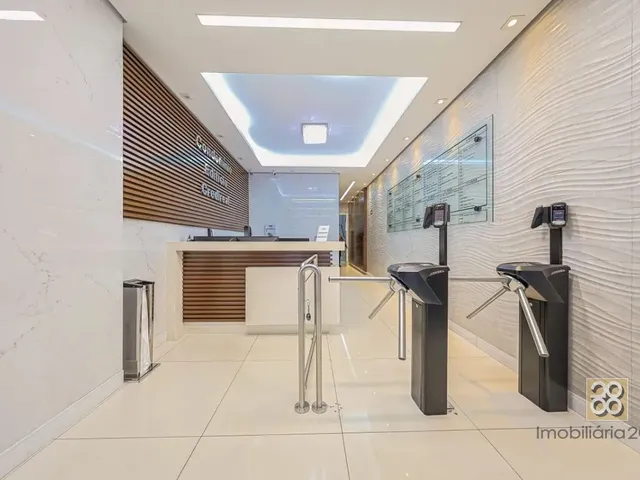 Sala à venda, no bairro Centro em Curitiba