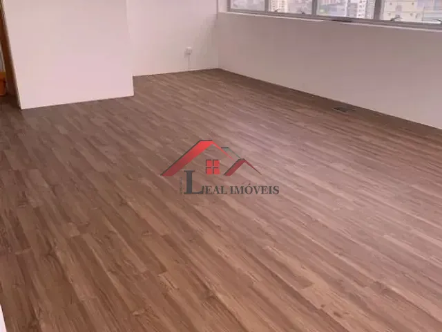 Sala com 37m², à venda, no bairro Centro em Santo André