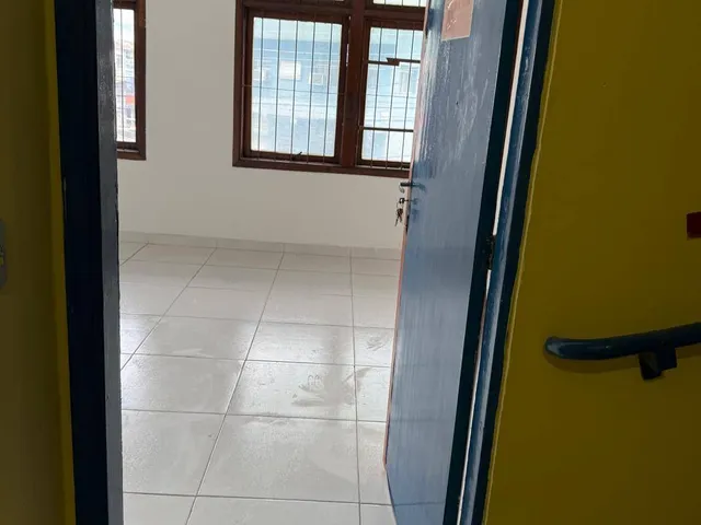 Sala com 26m², para alugar, no bairro Centro em Cotia