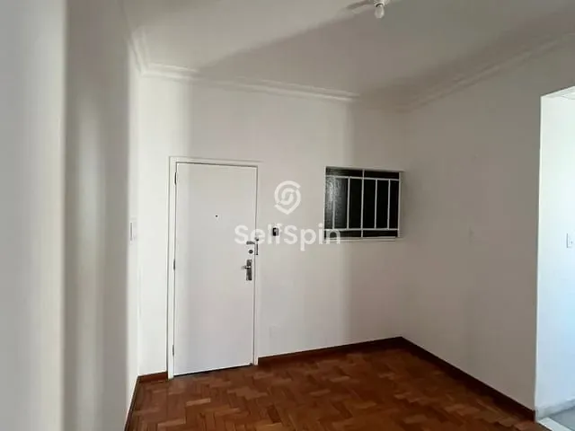 Sala para alugar, no bairro Centro em Niterói
