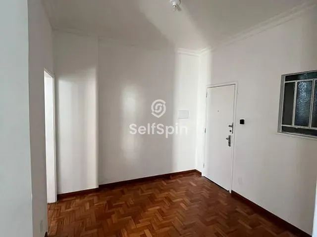 Sala para alugar, no bairro Centro em Niterói