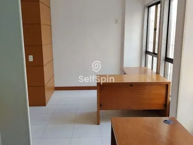 Sala para alugar, no bairro Centro em Niterói