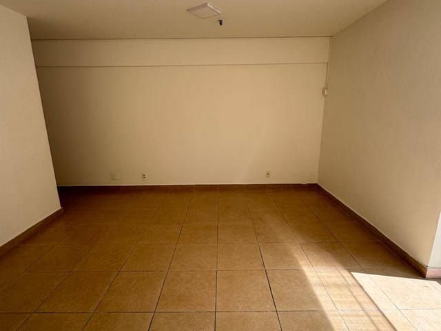 Sala à venda, no bairro Centro em Petrópolis