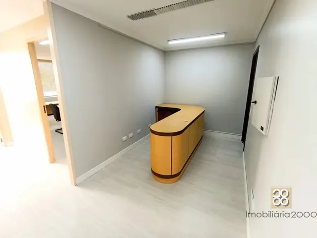Sala para alugar, no bairro Centro em Curitiba