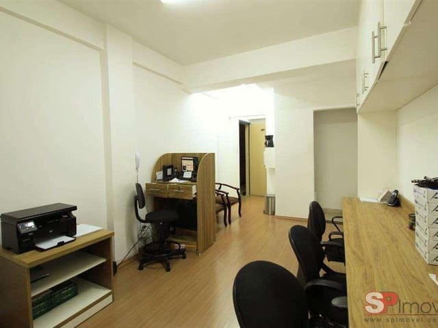 Sala à venda, no bairro Centro Histórico de São Paulo em São Paulo