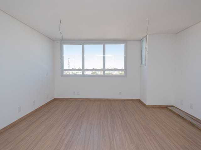 Sala com 54m², para alugar, no bairro Centro em Pelotas