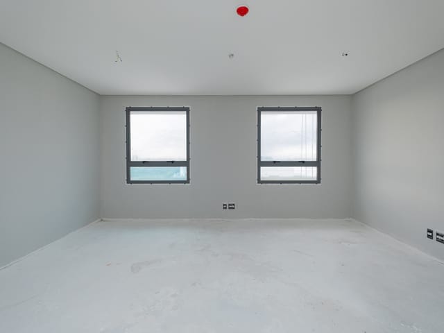 Sala à venda, no bairro São Gonçalo em Pelotas