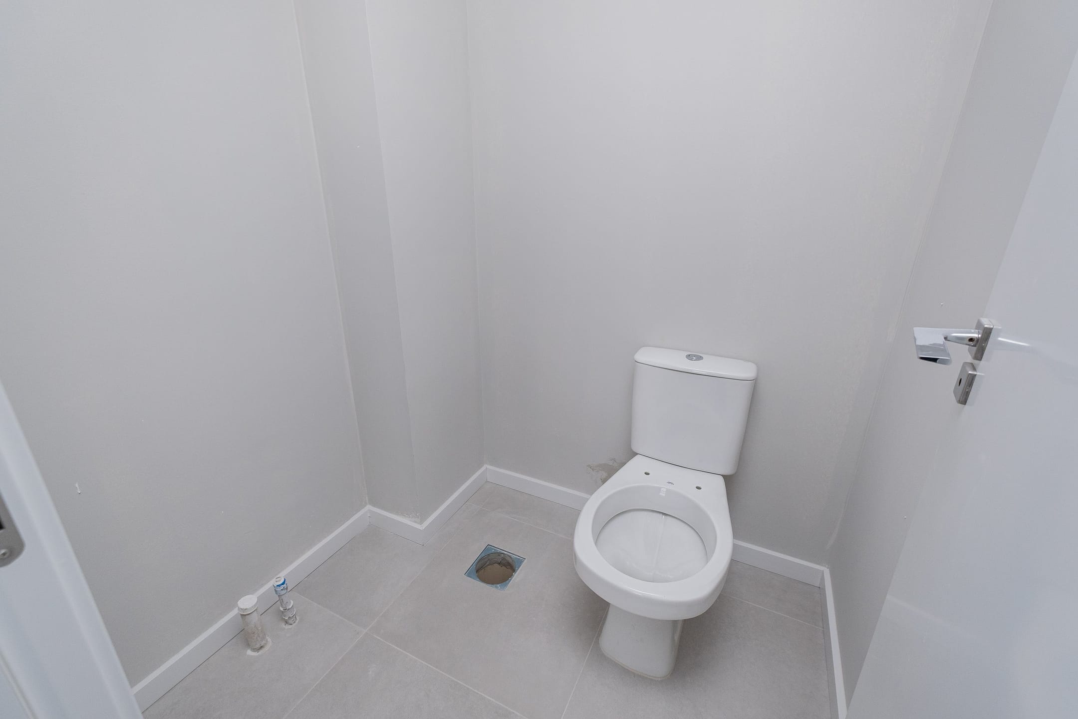 Sala comercial à venda no Orbe II, Parque Una - 29 m², banheiro e andar alto com face norte. - 9