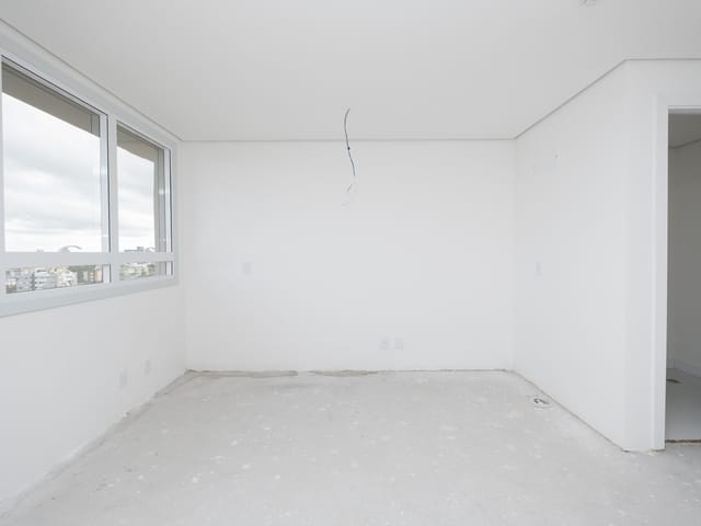 Sala com 34m², à venda, no bairro Centro em Pelotas
