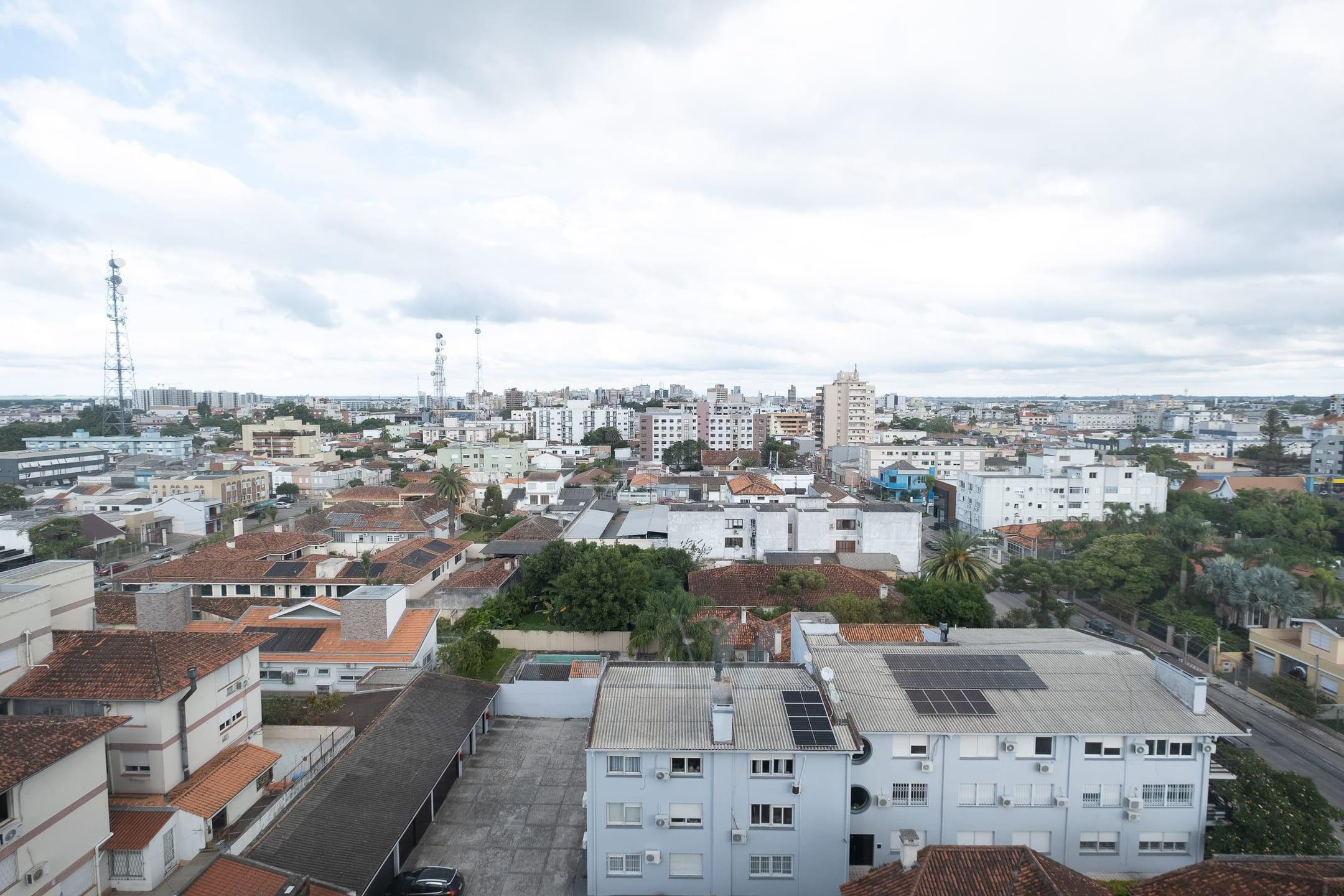 Sala comercial à venda no Zabaleta Office, Centro - 24 m², banheiro privativo, andar alto e infraestrutura completa. - 8
