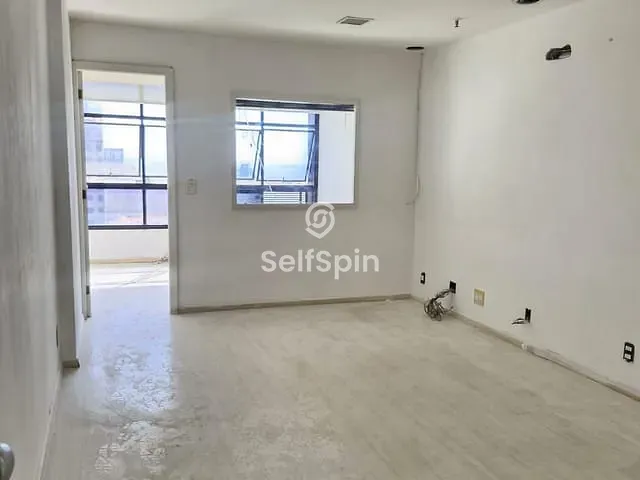 Sala para alugar, no bairro Centro em Niterói
