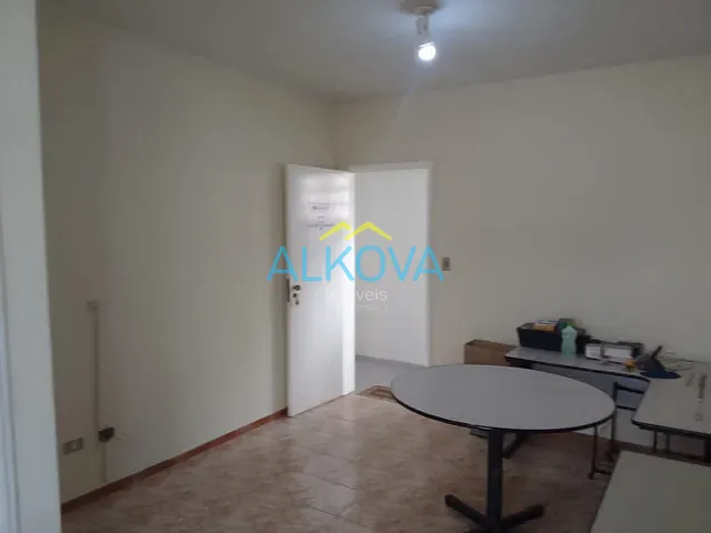 Sala à venda, no bairro Vila Guaianazes em São José dos Campos