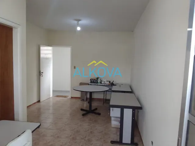 Sala à venda, no bairro Vila Guaianazes em São José dos Campos