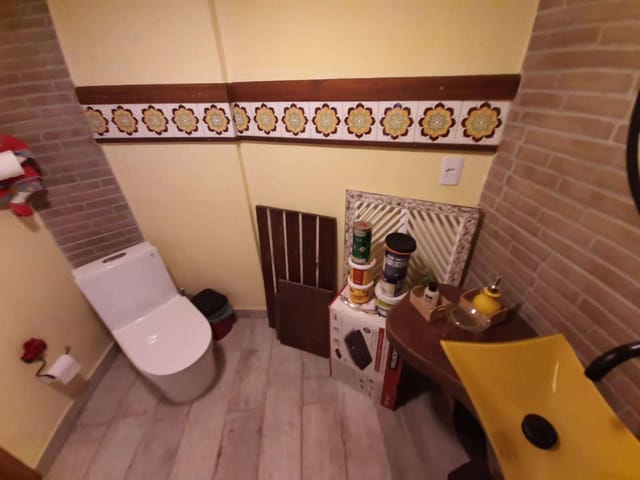 Sala à venda, no bairro Centro em Petrópolis