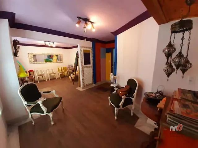 Sala à venda, no bairro Centro em Petrópolis