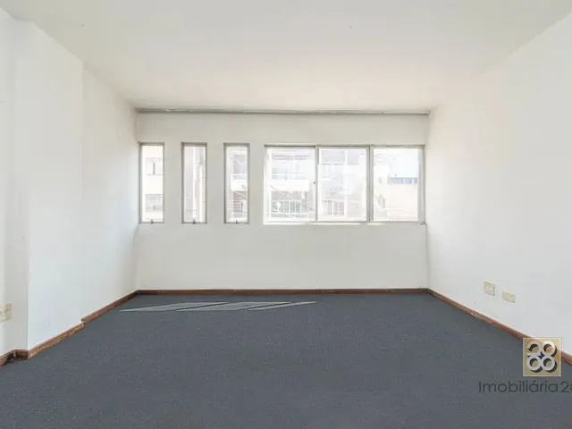 Sala para alugar, no bairro Centro em Curitiba