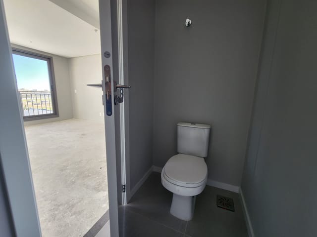 Sala com 23m², à venda, no bairro São Gonçalo em Pelotas