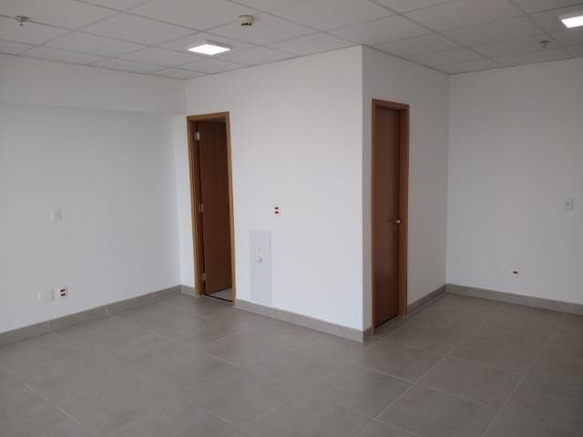 Sala para alugar, no bairro Vila Claudia em São Paulo