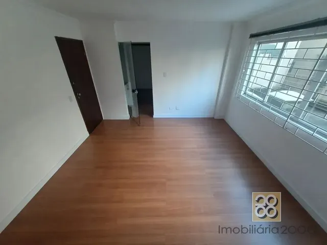 Sala para alugar, no bairro Centro em Curitiba