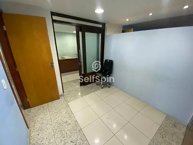 Sala para alugar, no bairro Centro em Niterói