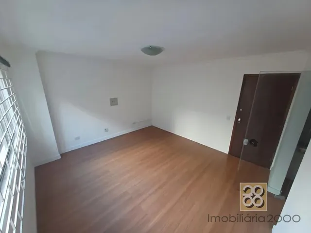 Sala à venda, no bairro Centro em Curitiba