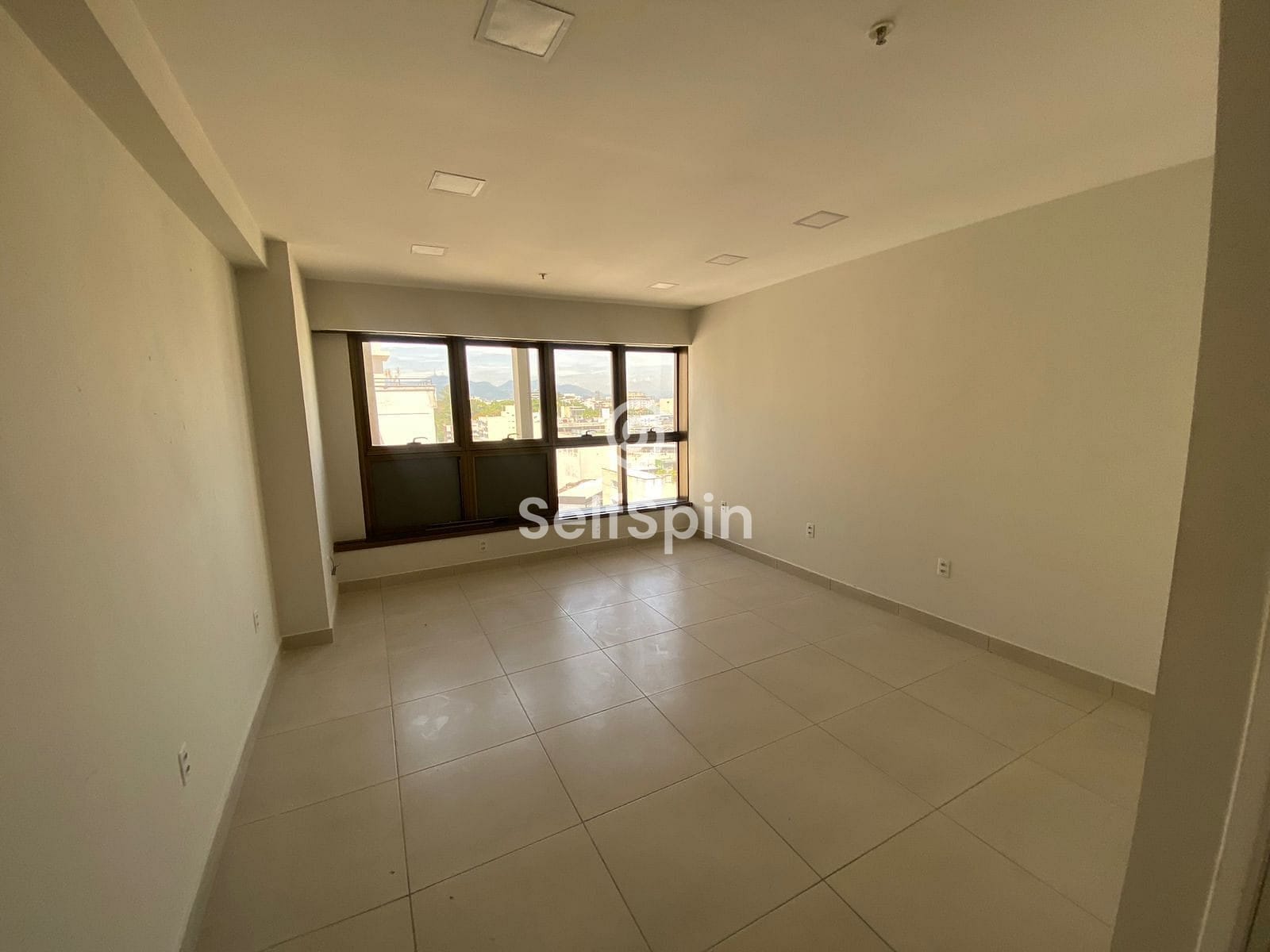 Sala-Conjunto, 24 m² - Foto 1
