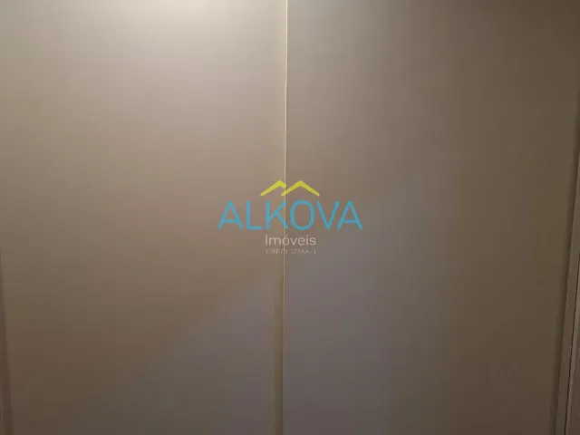 Sala à venda ou para alugar, no bairro Vila Guaianazes em São José dos Campos