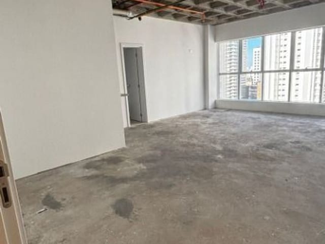 Sala para alugar, no bairro Gleba Fazenda Palhano em Londrina
