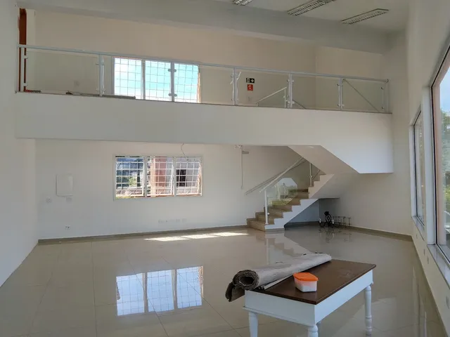 Sala com 45m², para alugar, no bairro Vilarejo em Carapicuíba