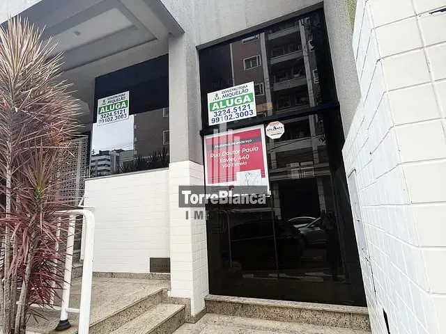 Sala com 60m², para alugar, no bairro Centro em Ponta Grossa