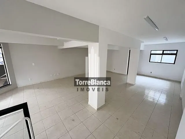Sala com 60m², para alugar, no bairro Centro em Ponta Grossa