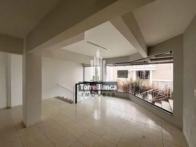 Sala com 60m², para alugar, no bairro Centro em Ponta Grossa
