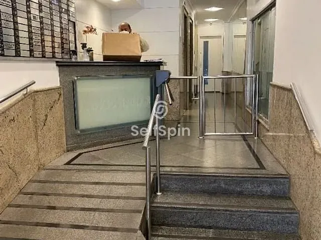 Sala para alugar, no bairro Centro em Niterói