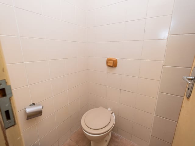 Sala com 43m², à venda ou para alugar, no bairro Centro em Pelotas