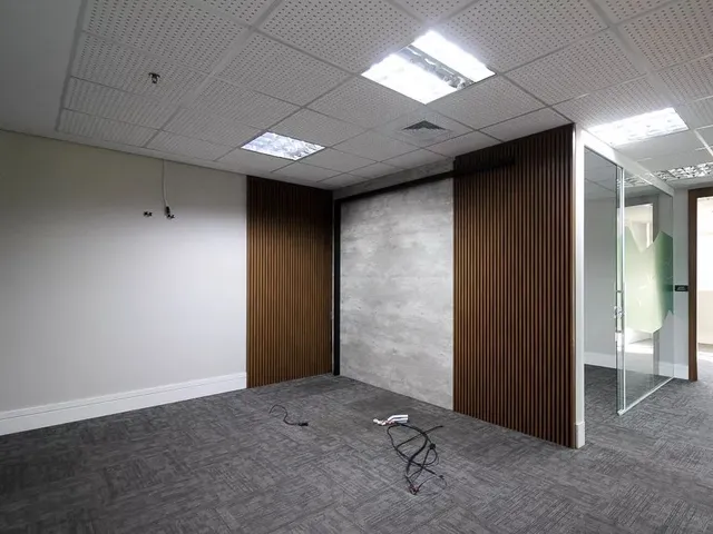 Sala à venda, no bairro Centro Cívico em Curitiba