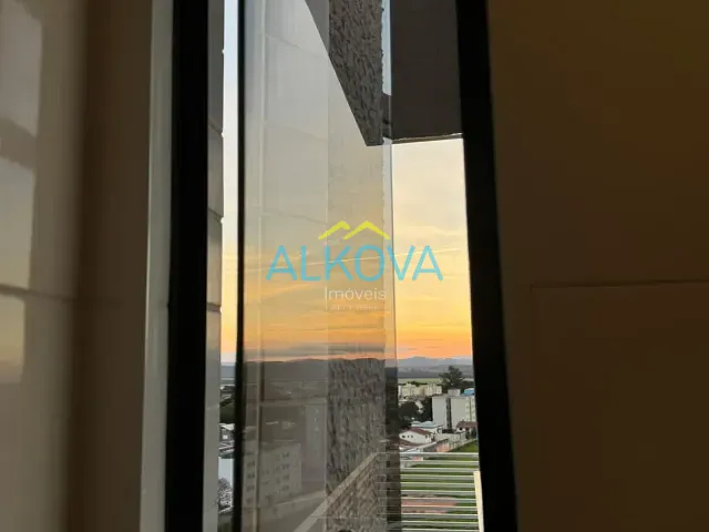 Sala à venda, no bairro Parque Residencial Aquarius em São José dos Campos