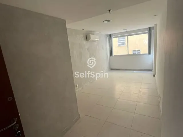 Sala para alugar, no bairro Centro em Niterói