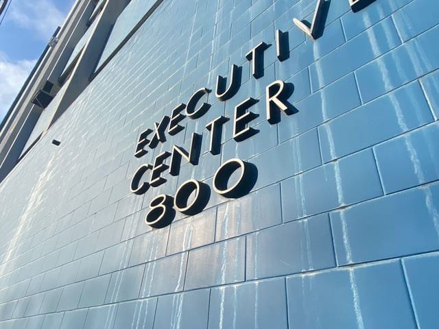 Sala Comercial à Venda – Executive Center