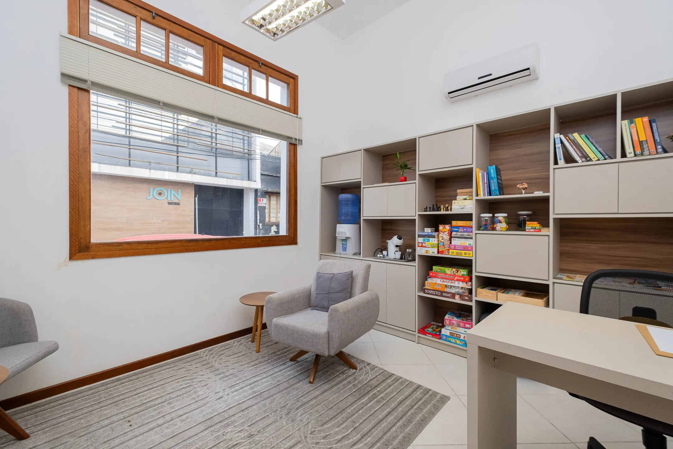 Prédio comercial à venda em Pelotas, próximo à Av. Bento Gonçalves - com 146m², recepção, 5 salas e excelente potencial para empresas e clínicas. - 15