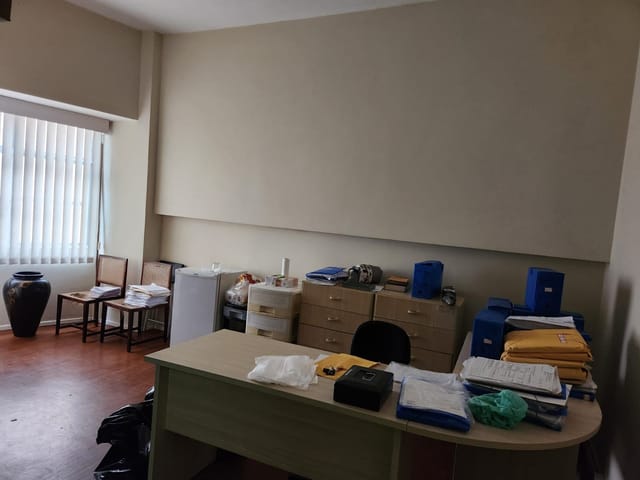 Sala à venda, no bairro Centro em Petrópolis