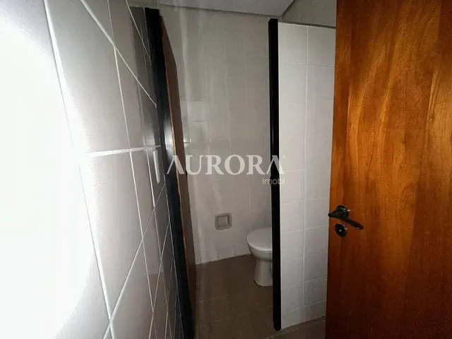 Sala com 80m², à venda, no bairro Centro em Londrina