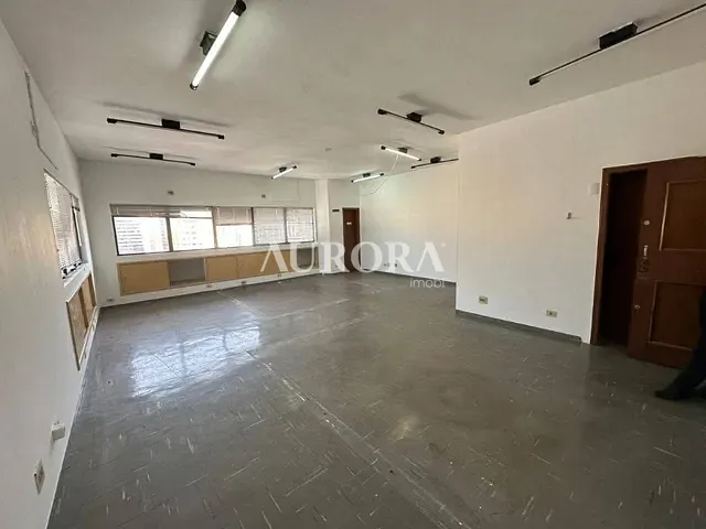 Sala com 80m², à venda, no bairro Centro em Londrina