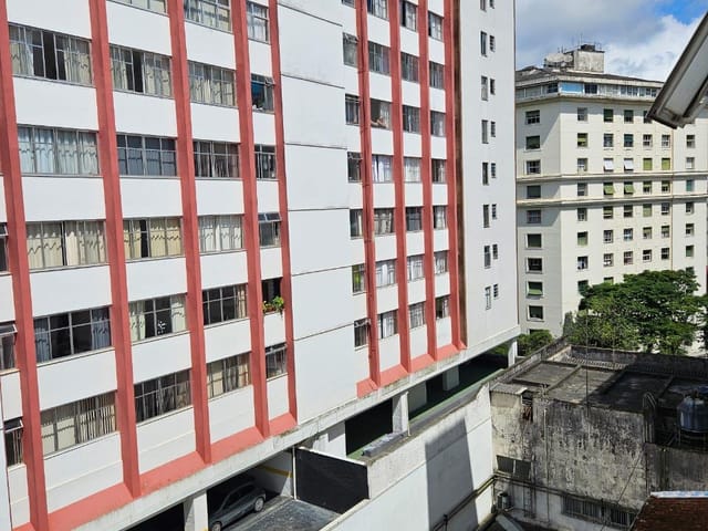 Sala para alugar, no bairro Centro em Petrópolis