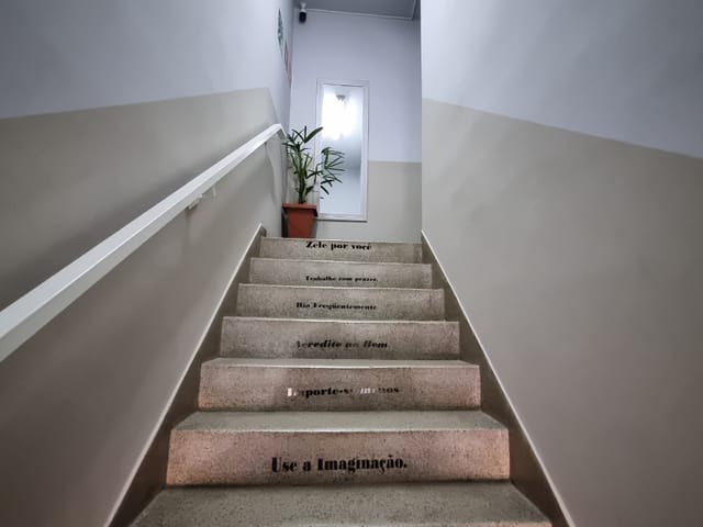 Prédio com 276m², à venda, no bairro Jardim Santa Tereza em Embu Das Artes